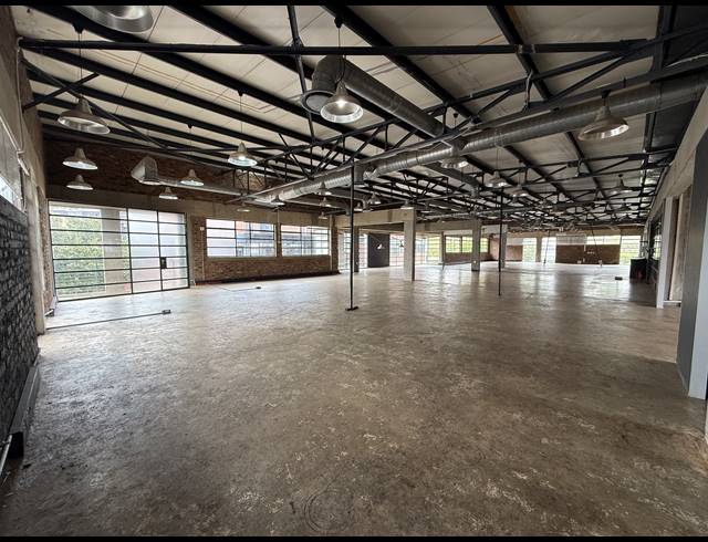 500M² OFFICE TO LET IN MILPARK